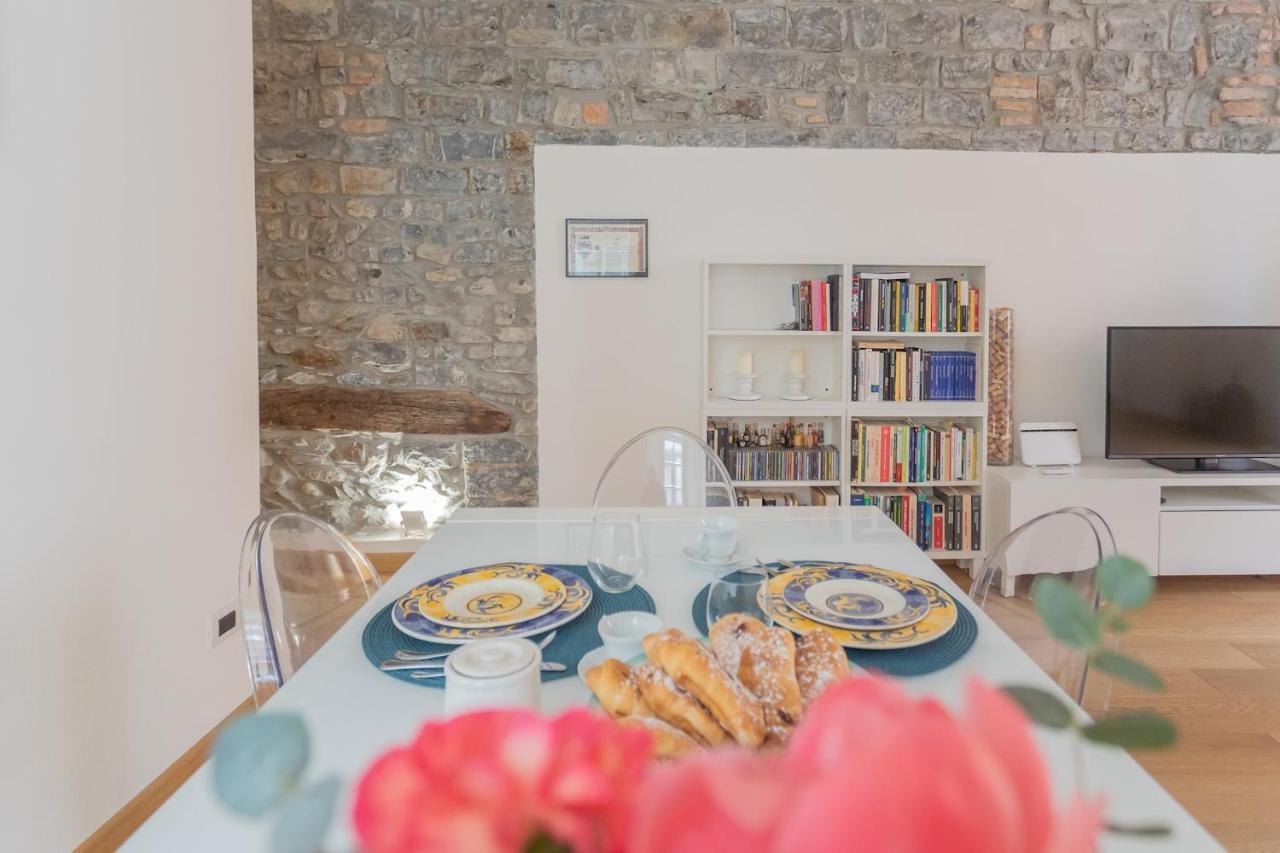Wine Not Apartment In Como City Centre ภายนอก รูปภาพ