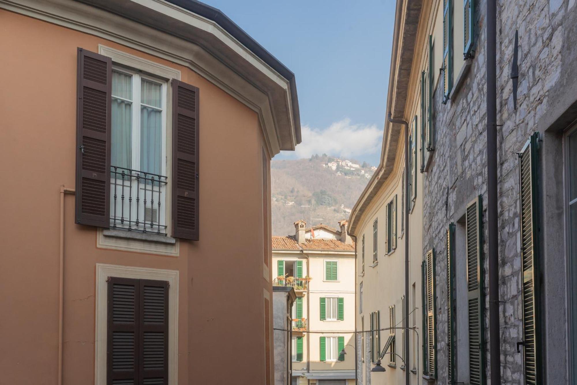 Wine Not Apartment In Como City Centre ภายนอก รูปภาพ